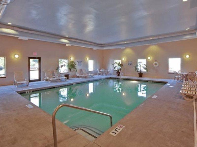 Отель Clarion Pointe Charleston - West Ashley Экстерьер фото